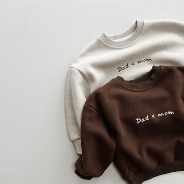 DAD<MOM Toddler Slogan Simple Sweatshirt