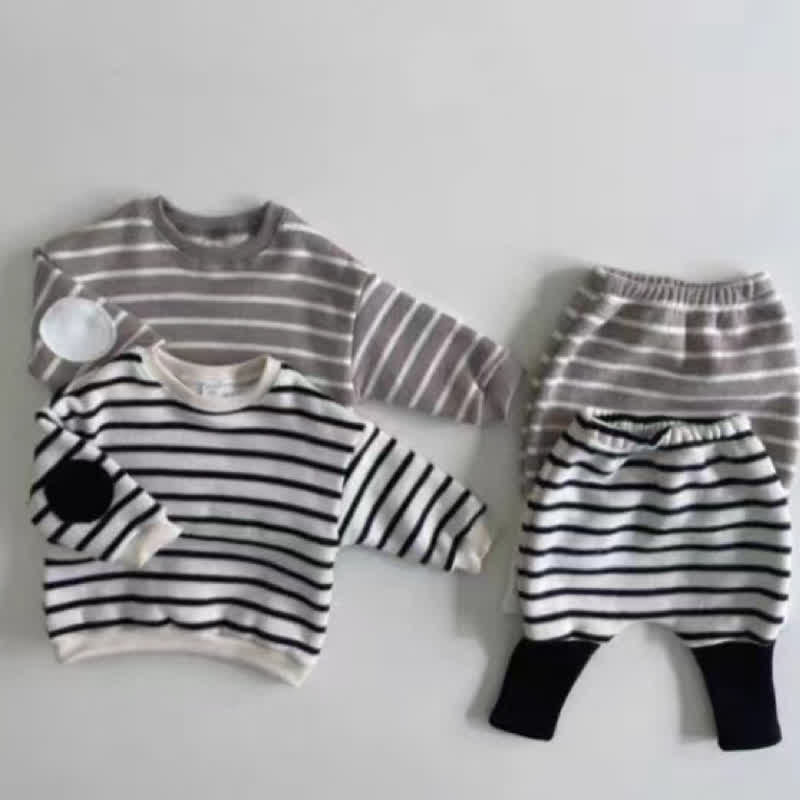 Baby 2-Piece Striped Patch Fleece Lined Set