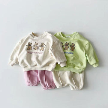 HAPPY UNIVERSE Toddler Bear Slogan Sweatshirt