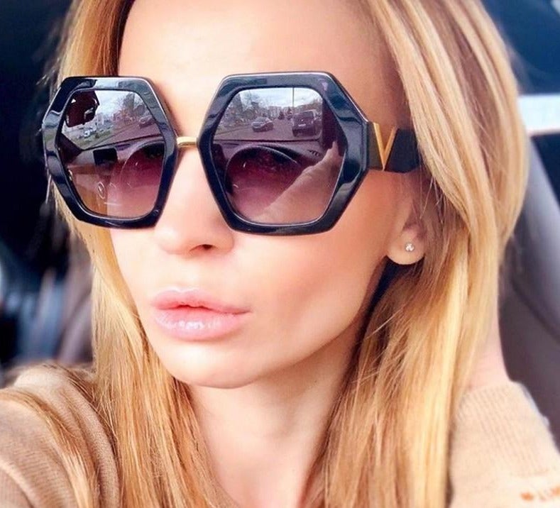 Letter V Hexagon Frame Gradient Vintage Retro Sunglass