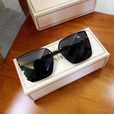 Oversized Metal Frame Gradient Lens Rivet Square Sunglasses