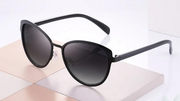 Vintage Metal Frame Mirror Gradient Lens Aviator Sunglasses