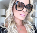Luxury Brand Vintage Rivet Big Frame Butterfly Cat Eye Sunglasses