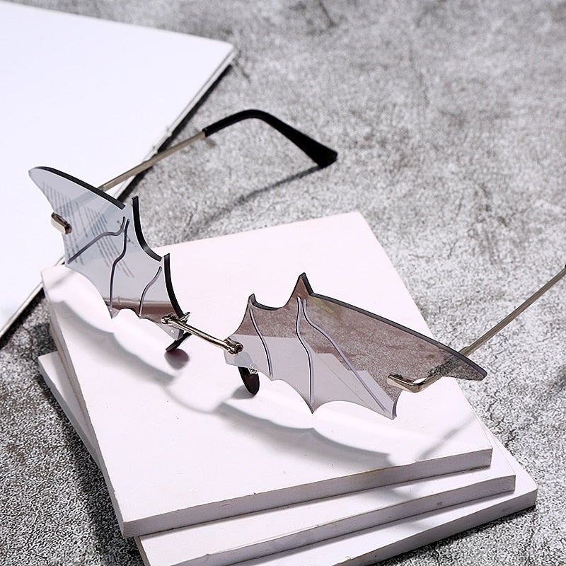 Steampunk Vintage Bat Shaped Mirror Retro Rimless Cat Eye Sunglasses