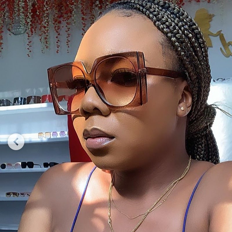 Gradient Elegant Oversized Square Sunglass