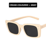 Anti-reflective Square Retro Sunglass