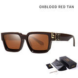 Oversized Retro Eyewear with Case Square Sunglasses