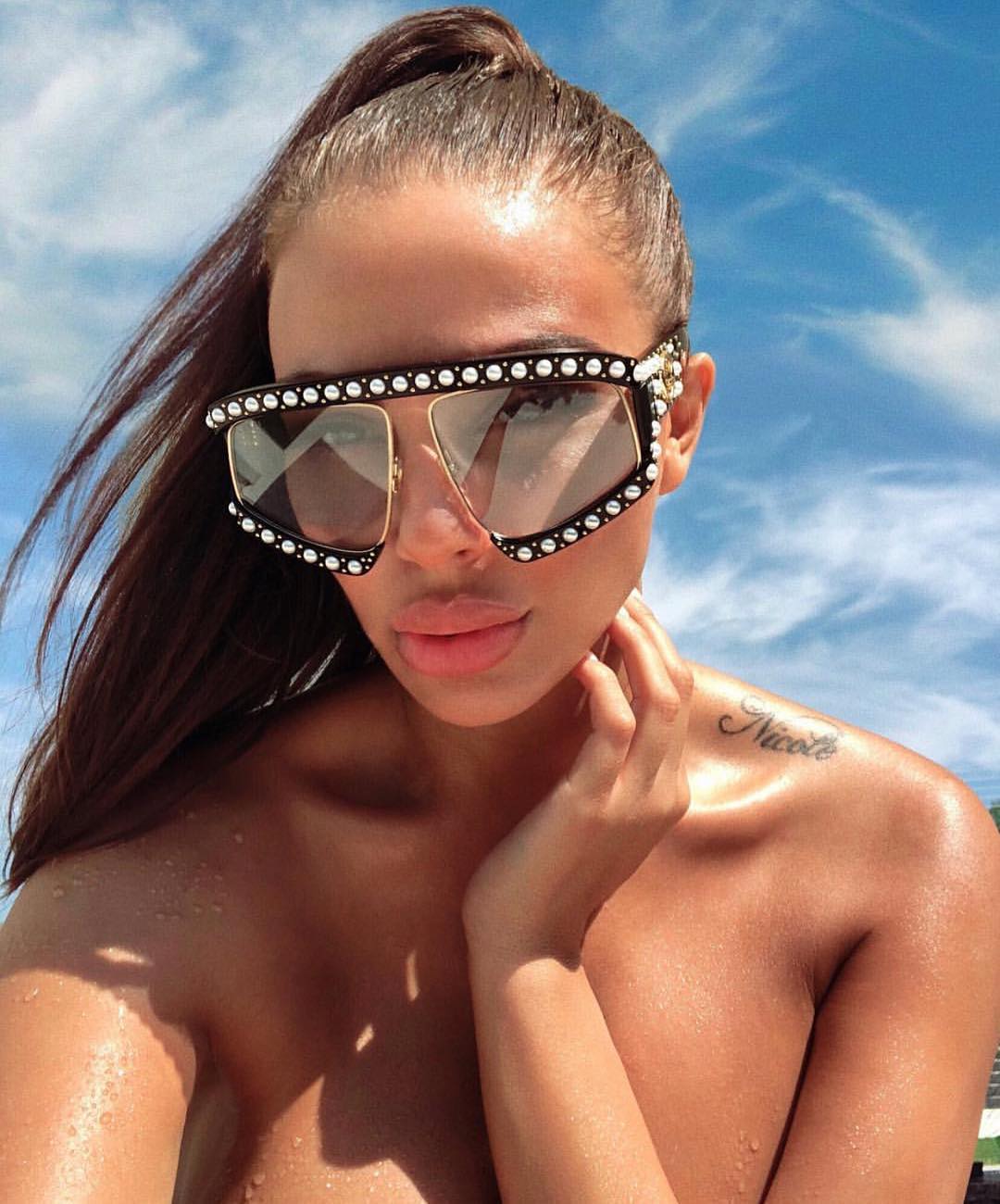 Pearl Glass Frame Mirror Oversize Visor Sunglasses