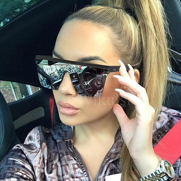 Resin Fashion Square Sunglasses